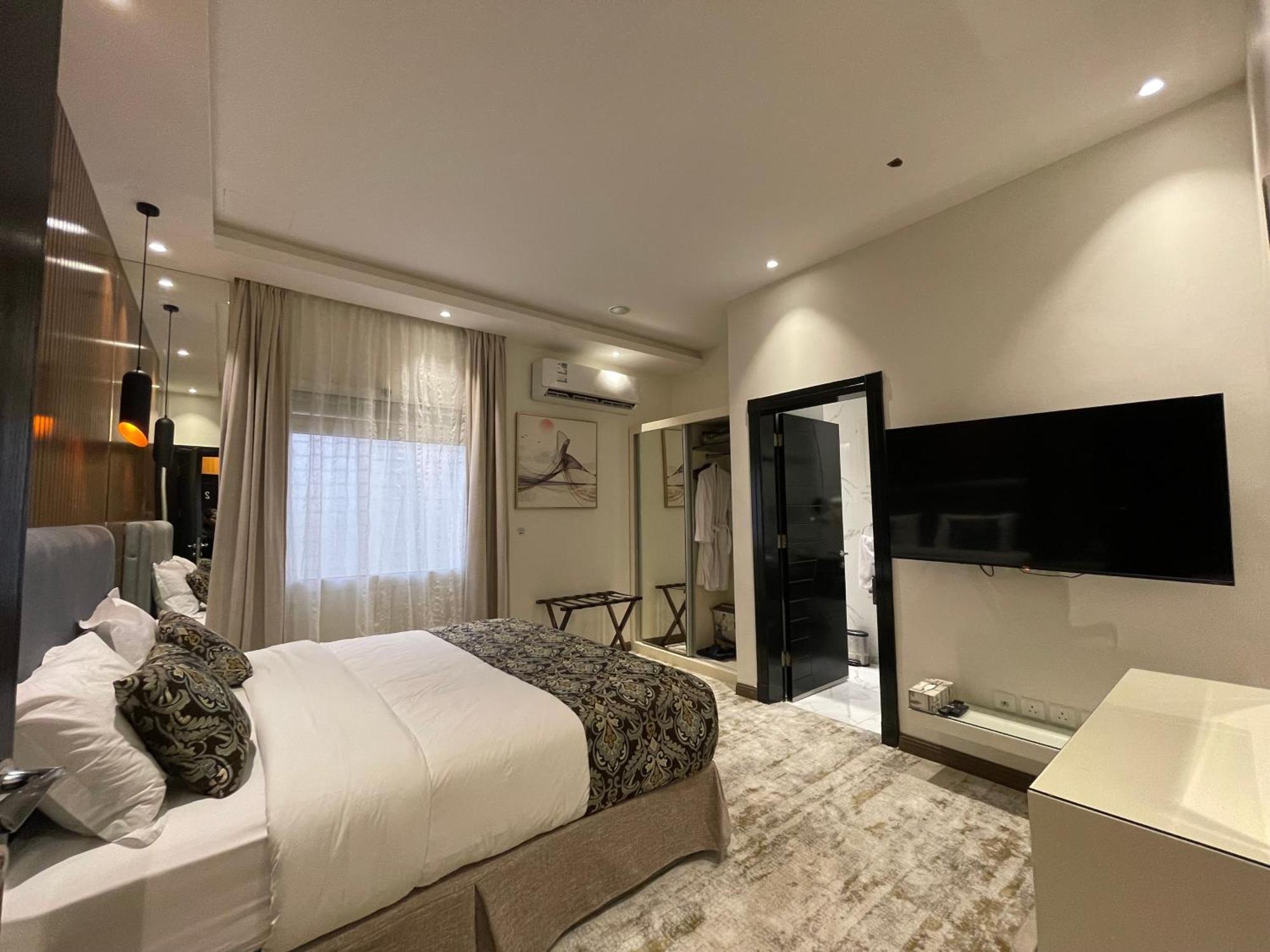 شقق خاصه بطابع حديث وفندقي - تسجيل ذاتي Private Apartments With Modern Vibes - Self Checkin Riade Exterior foto
